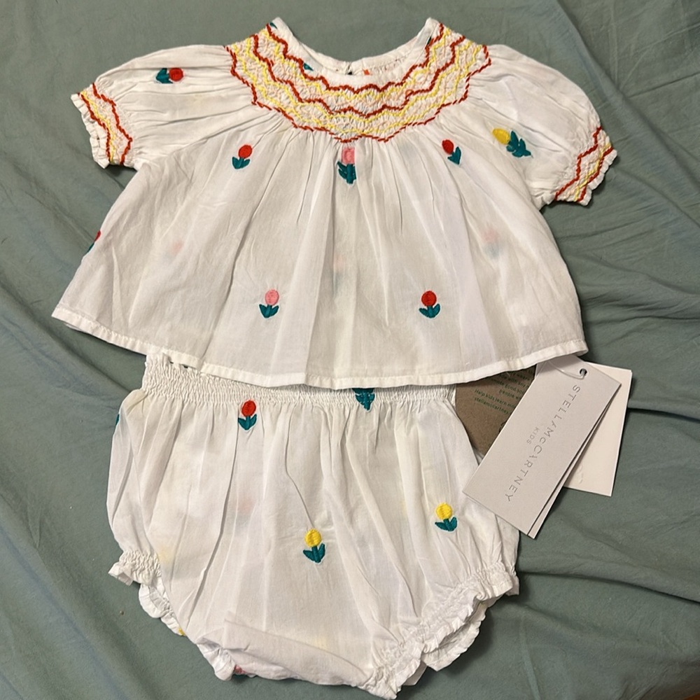 NWT Stella McCartney baby girl Dreamy Flowers Top & Bloomers Set size 6 months - Picture 4 of 10